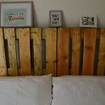 Bed and Breakfast La Via Di Casa