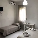 La Via Di Casa San Leone