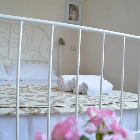Bed and breakfast La Via Di Casa
