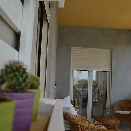 La Via Di Casa Bed & Breakfast San Leone