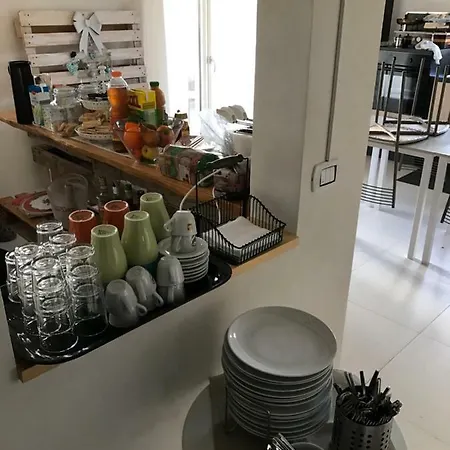 La Via Di Casa Bed & Breakfast 3*
