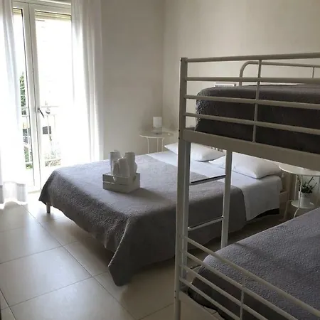 Bed & Breakfast La Via Di Casa