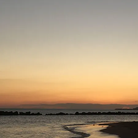 La Via Di Casa Сан-Леоне