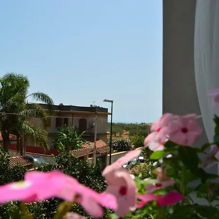 Bed & Breakfast La Via Di Casa San Leone