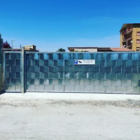 La Via Di Casa سان ليون